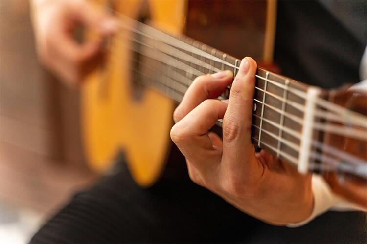 https://omahaguitarlessons.net/